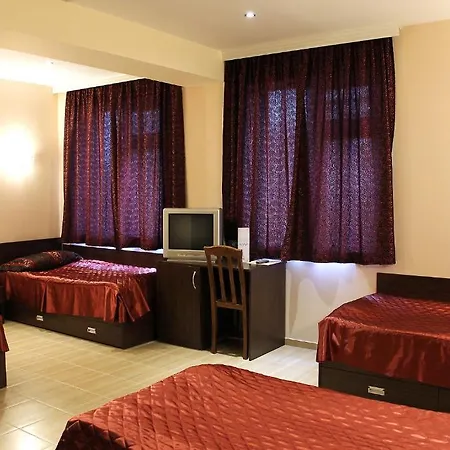 Diplomat Park Hotell Lukovit