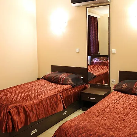 Diplomat Park Hotell Lukovit