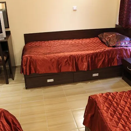 Hotell Diplomat Park 3*