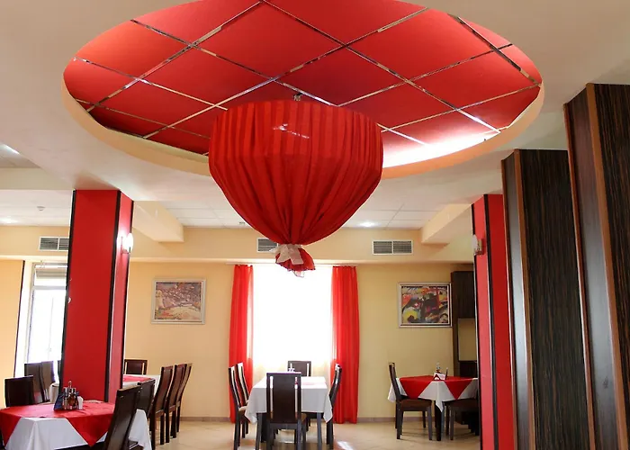 Хотел дипломат парк