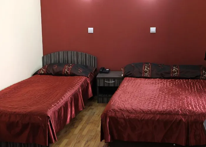 дипломат парк Хотел 3*